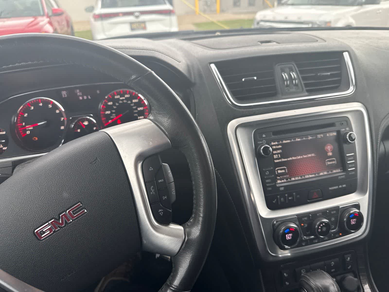 Used 2015 GMC Acadia SLT AWD/4WD image 18