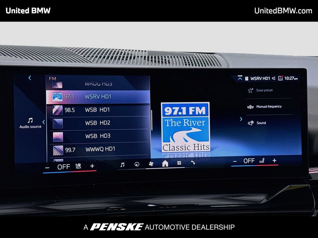 Used 2025 BMW 530i w/ M Sport Package RWD image 8