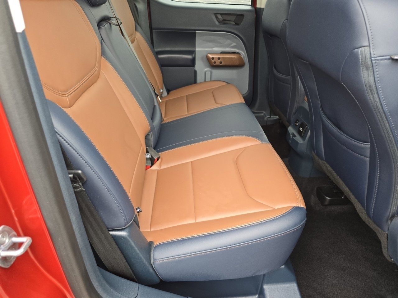 Used 2024 Ford Maverick Lariat w/ FX4 Off-Road Package image 22