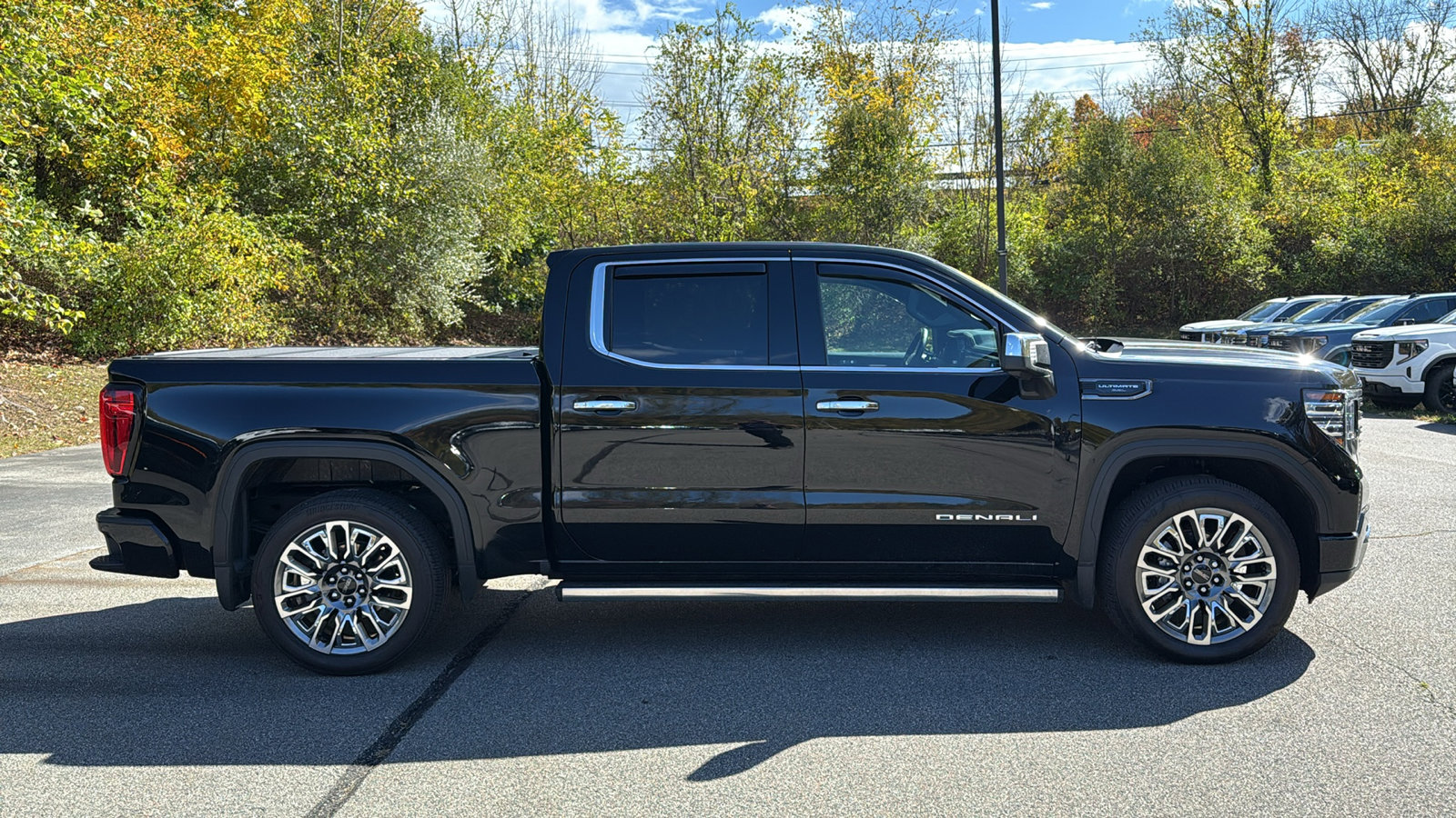 Certified 2024 GMC Sierra 1500 Denali Ultimate image 3