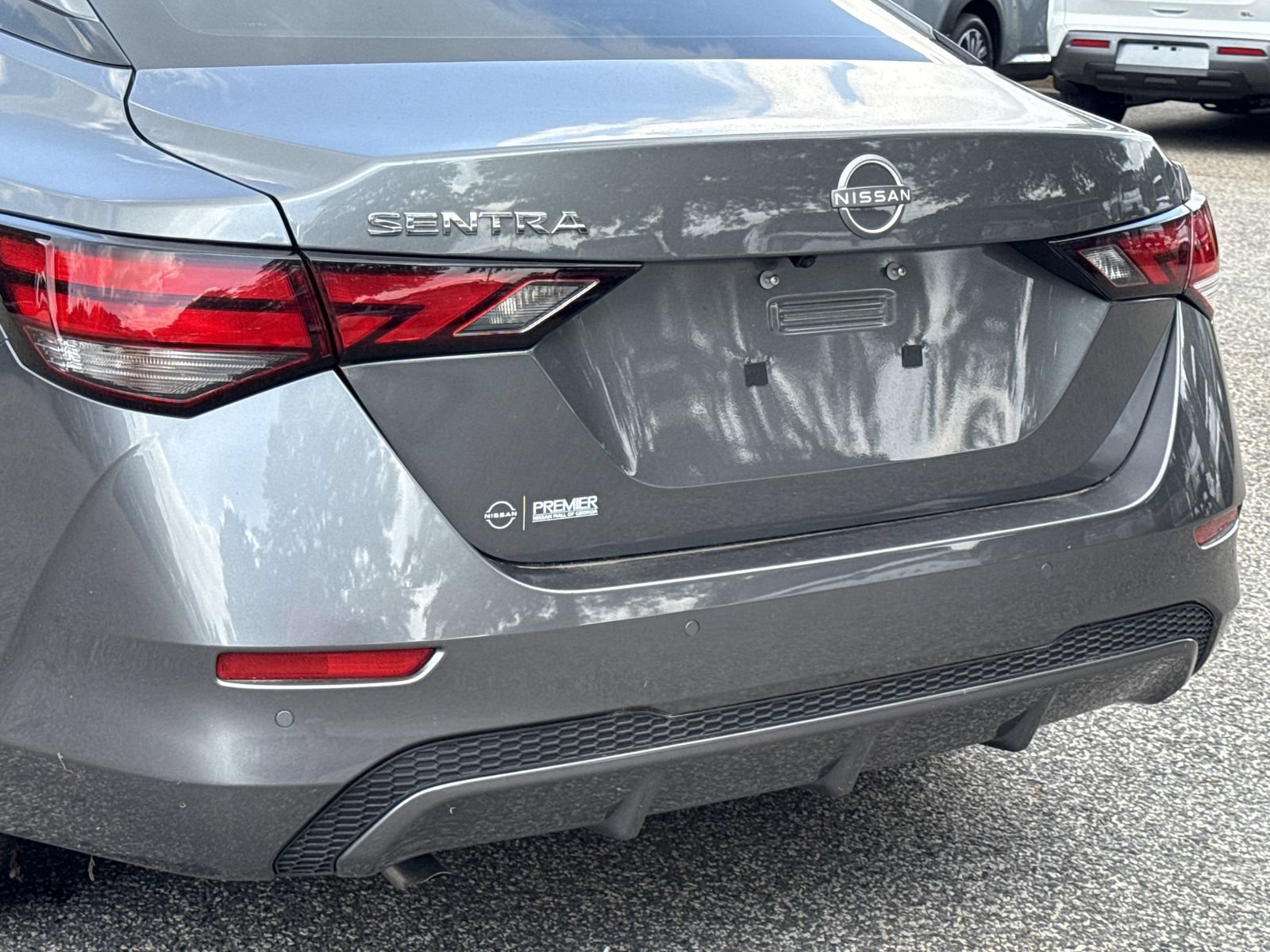 Used 2025 Nissan Sentra S FWD image 18