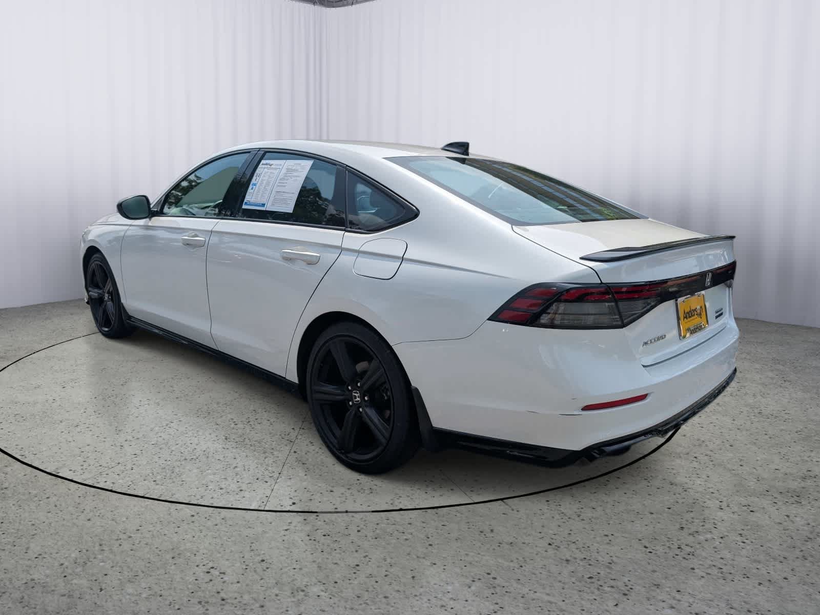Used 2023 Honda Accord Sport image 5