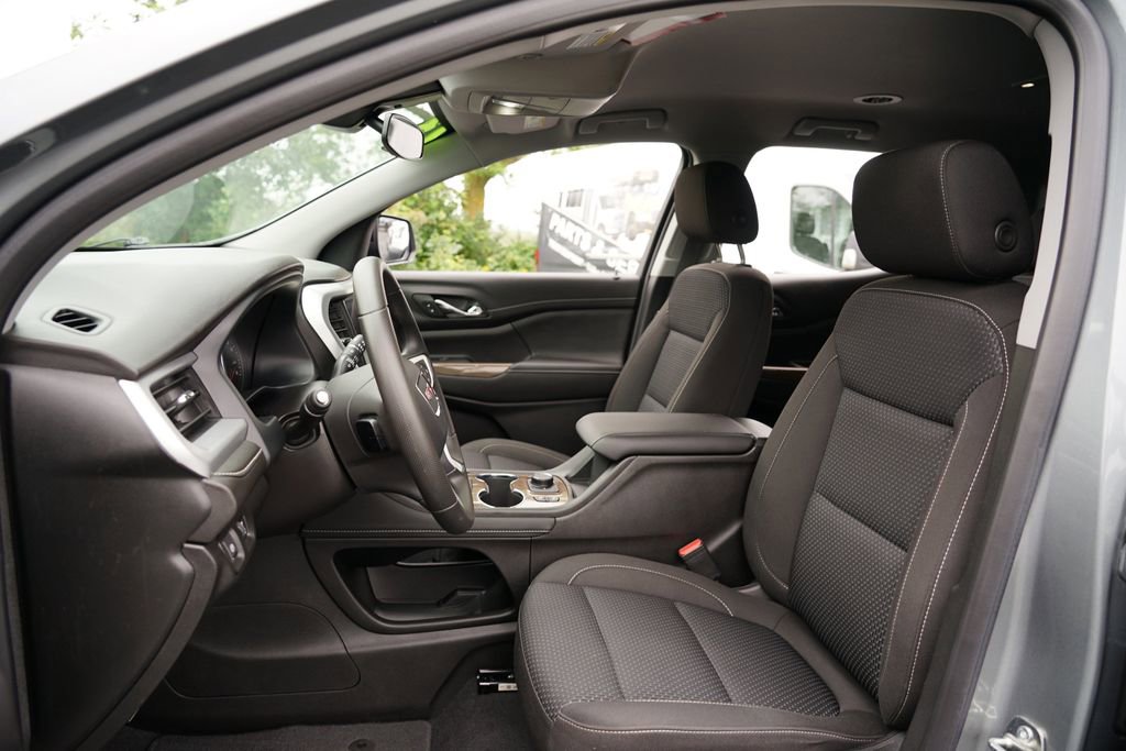 Used 2023 GMC Acadia SLE w/ Driver Convenience Package AWD/4WD image 12