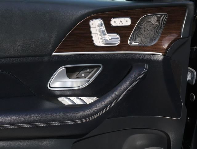 Used 2024 Mercedes-Benz GLE 350 4MATIC w/ 3rd Row Seat Package image 16
