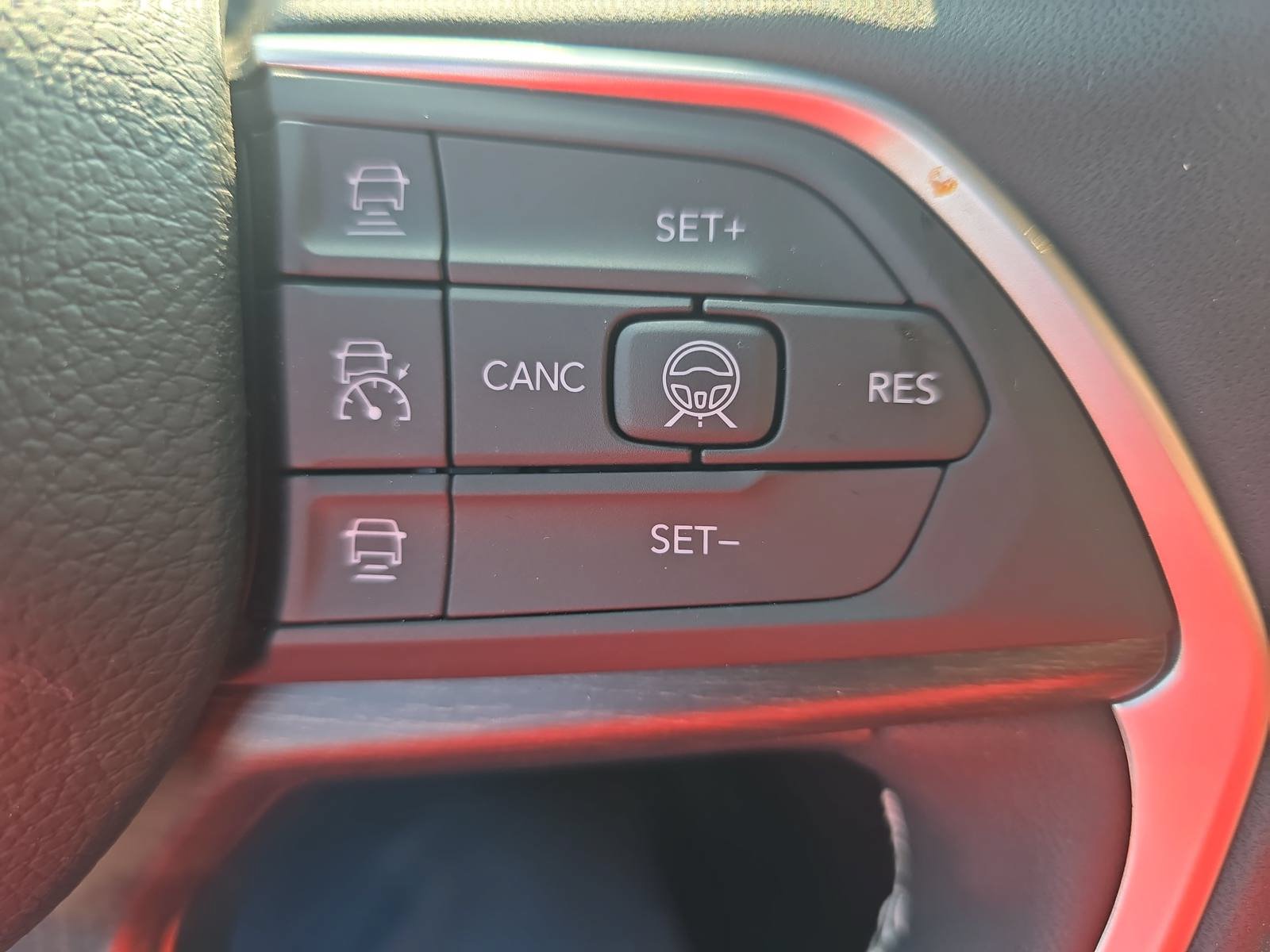 Used 2026 Jeep Grand Cherokee Altitude AWD/4WD image 20