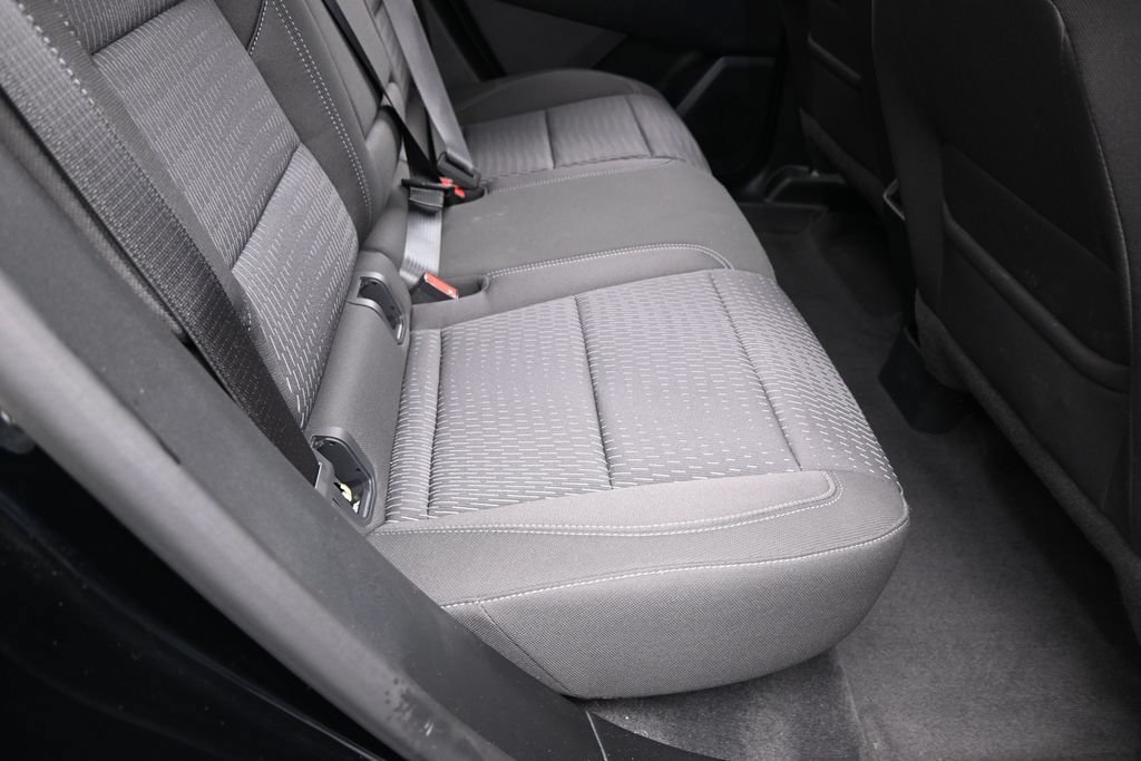 Used 2026 Chevrolet Equinox LT FWD image 35