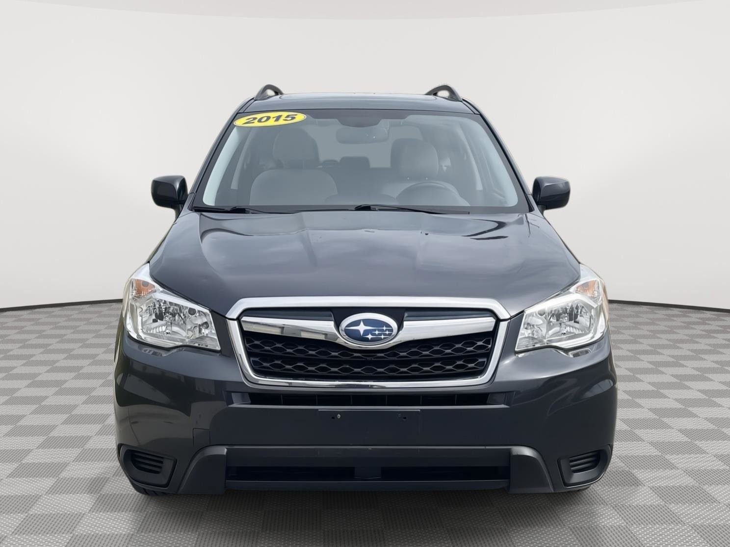 Used 2015 Subaru Forester 2.5i Premium AWD/4WD image 2