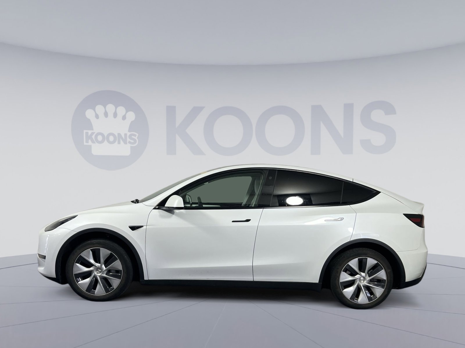 Used 2023 Tesla Model Y Long Range AWD/4WD image 7