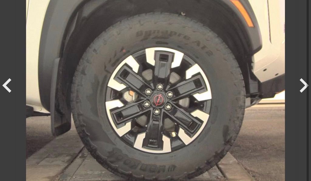 Used 2024 Nissan Frontier PRO-4X w/ Pro Convenience Package image 8