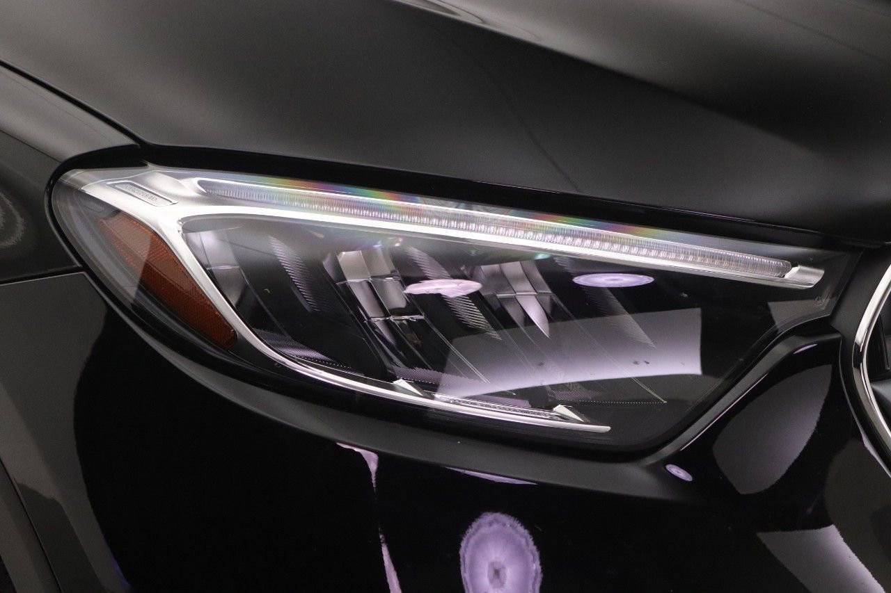 Certified 2026 Mercedes-Benz GLC 300 GLC 300 image 27