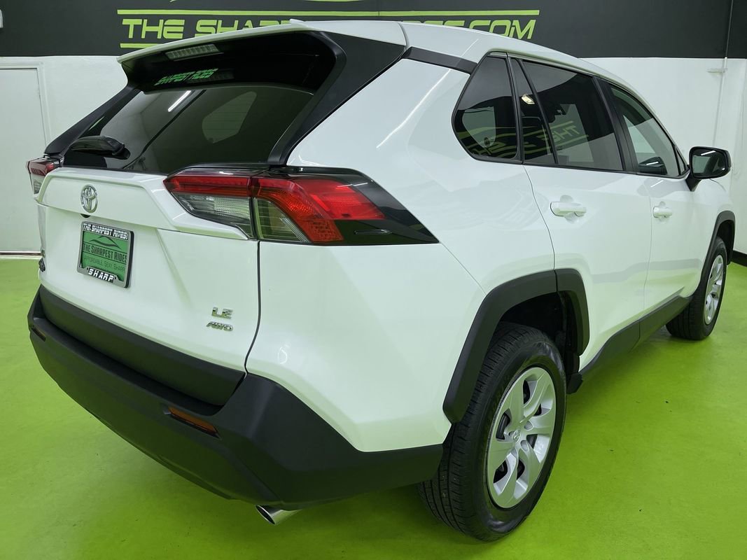 Used 2024 Toyota RAV4 LE image 10