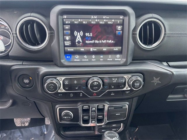 Certified 2020 Jeep Gladiator Overland image 20