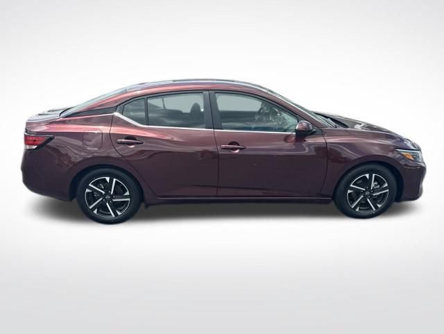Used 2024 Nissan Sentra SV FWD image 6