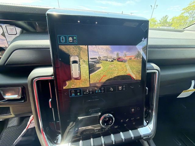 New 2026 GMC Yukon XL Denali w/ Denali Reserve Package AWD/4WD image 17