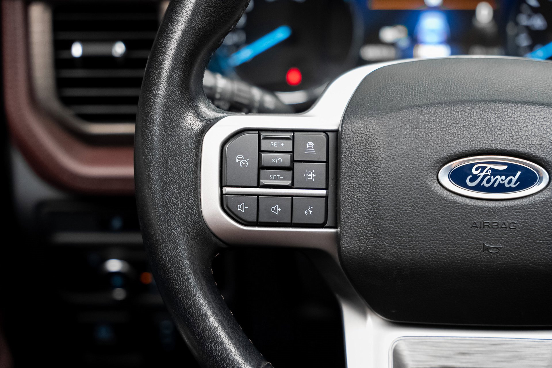 Used 2024 Ford Expedition Max Limited image 41