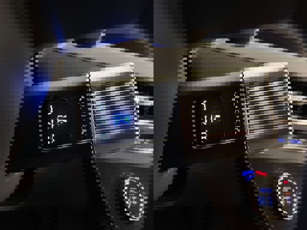 Certified 2024 Hyundai Sonata SEL image 24