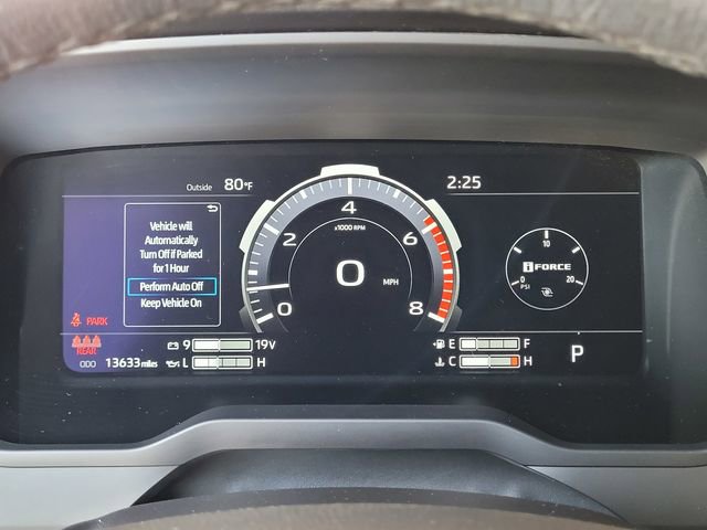 Used 2025 Toyota Tundra Limited image 27