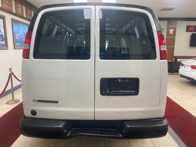Used 2022 Chevrolet Express 3500 Extended w/ Driver Convenience Package RWD image 6