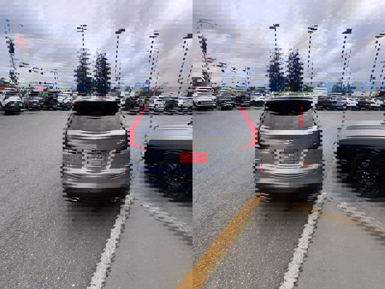 Used 2024 Cadillac XT4 Premium Luxury image 27