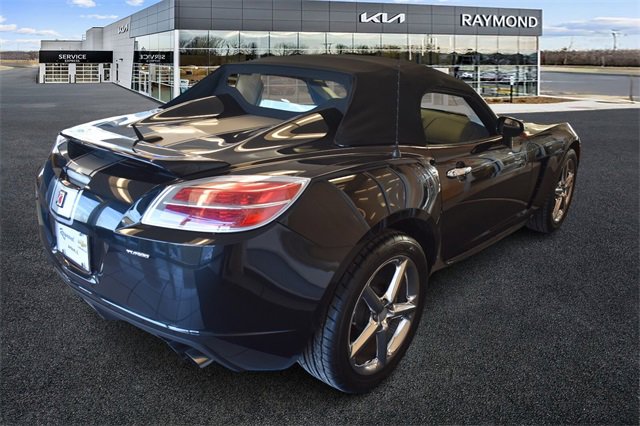 Used 2008 Saturn Sky Carbon Flash image 2