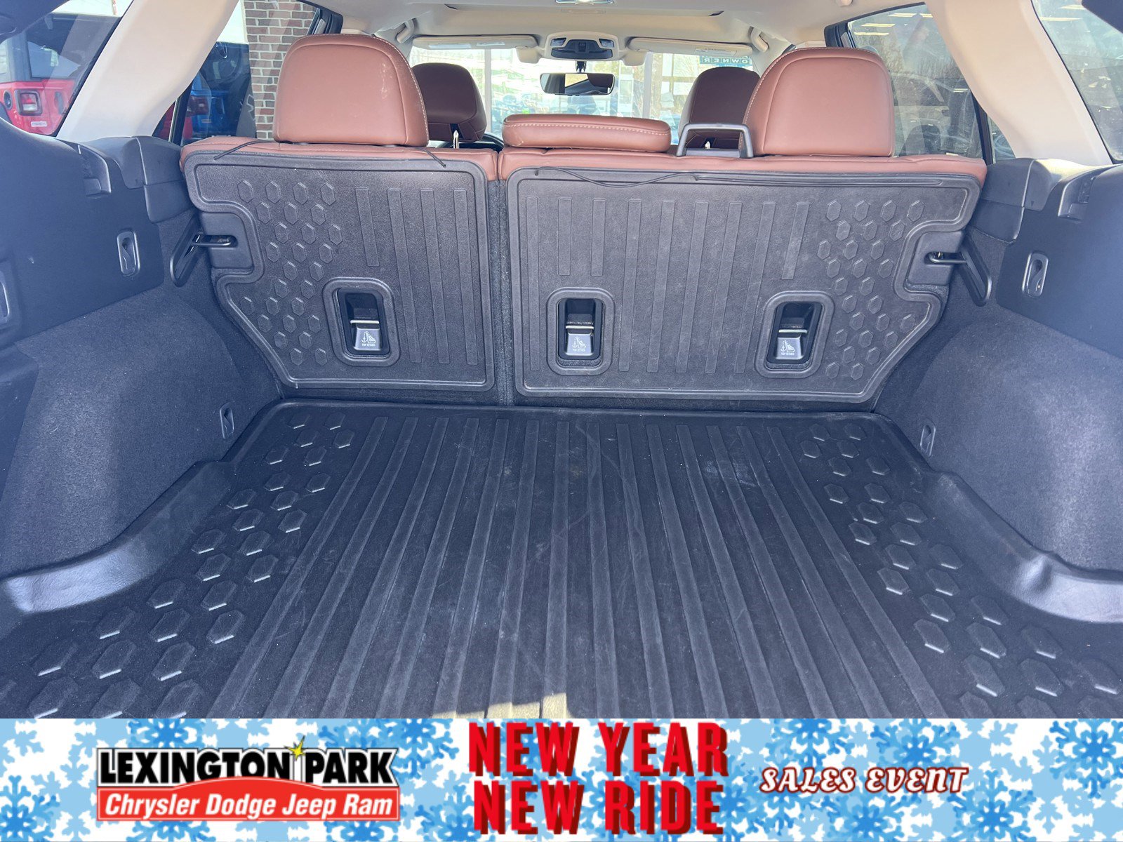 Used 2021 Subaru Outback Touring XT image 10