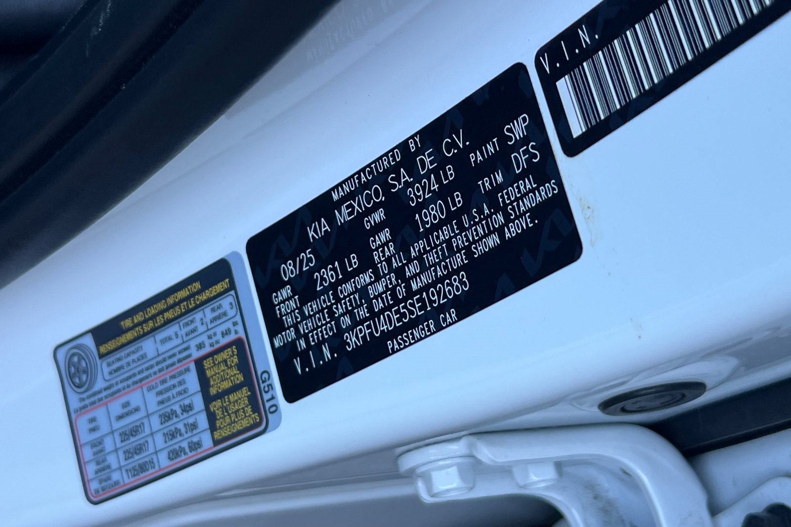 Used 2025 Kia K4 EX image 32