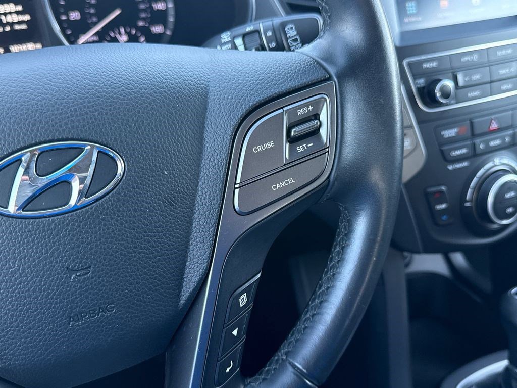 Used 2018 Hyundai Santa Fe Sport 2.0T FWD image 25