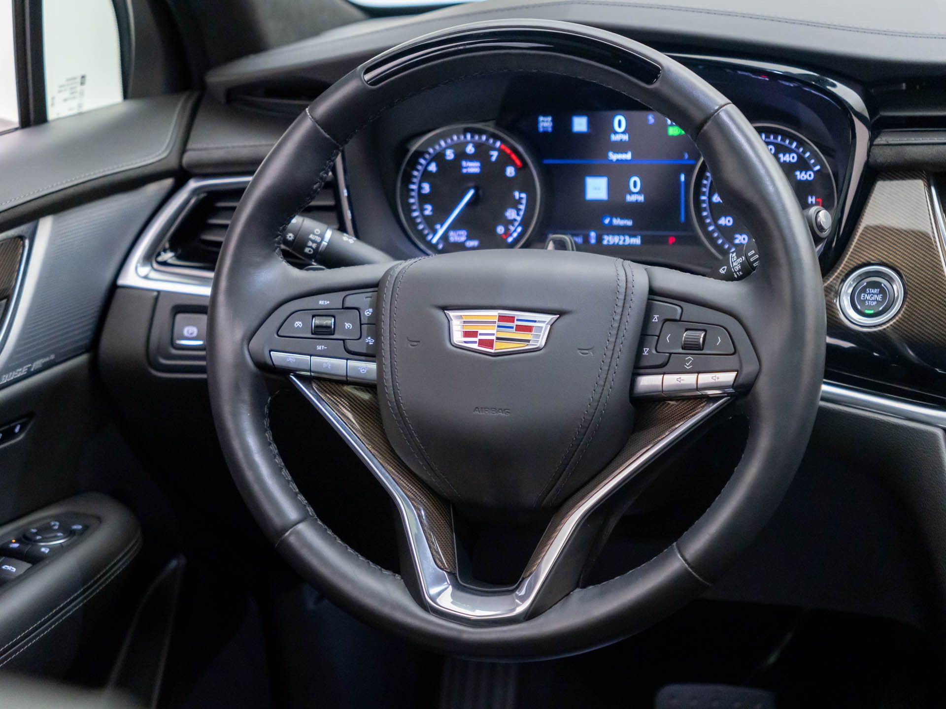 Certified 2025 Cadillac XT6 Premium Luxury w/ Platinum Package image 13