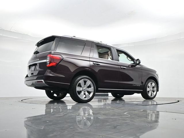 Used 2023 Ford Expedition Platinum image 32