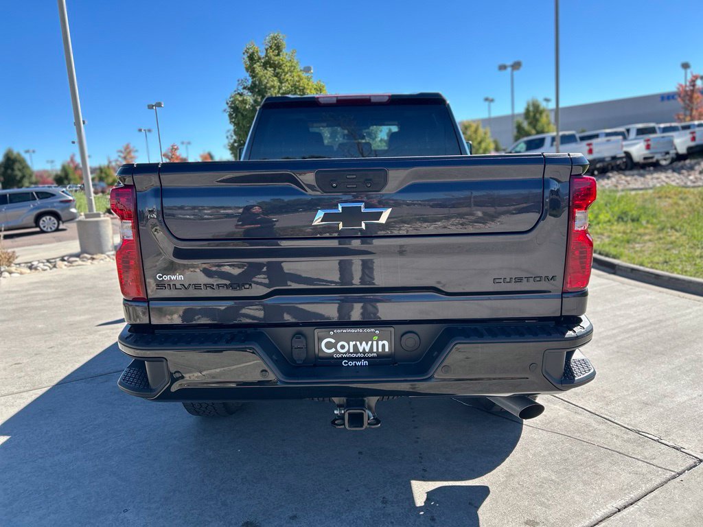 Used 2024 Chevrolet Silverado 2500 Custom w/ Custom Value Package AWD/4WD image 8