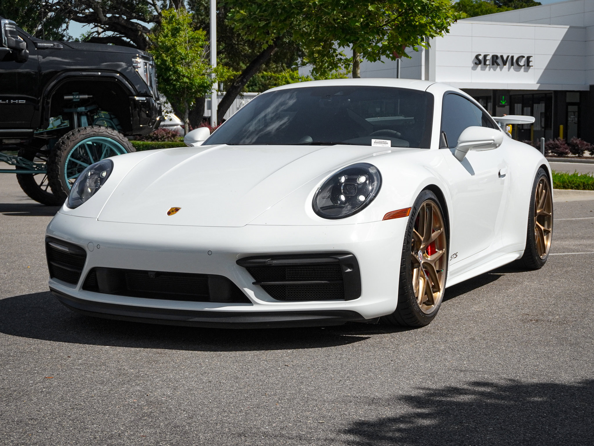 Used 2023 Porsche 911 Carrera GTS w/ Premium Package RWD image 5