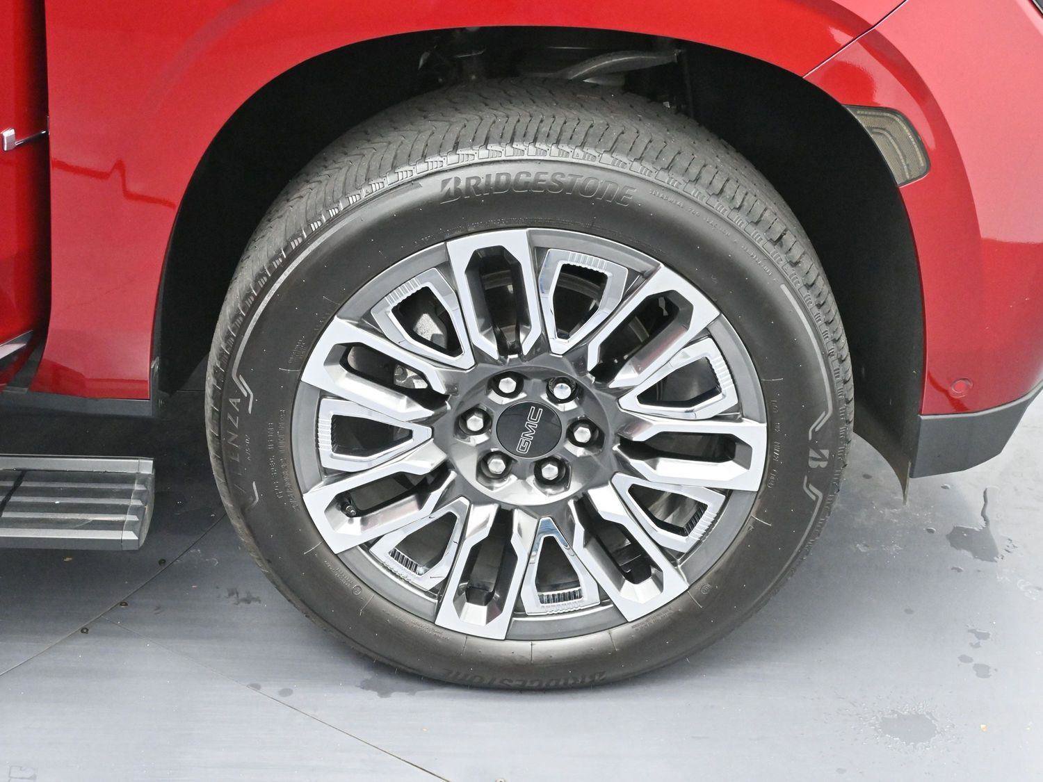 Used 2024 GMC Yukon Denali Ultimate image 37