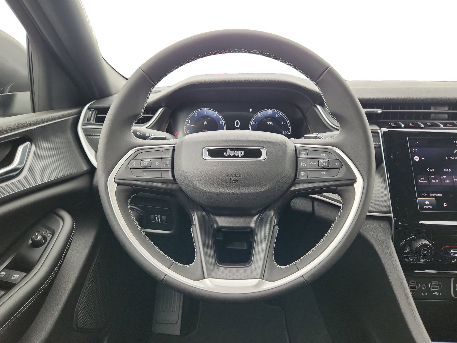New 2026 Jeep Grand Cherokee Laredo RWD image 22