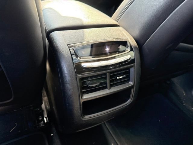 Used 2019 Cadillac XT5 Premium Luxury AWD/4WD image 18