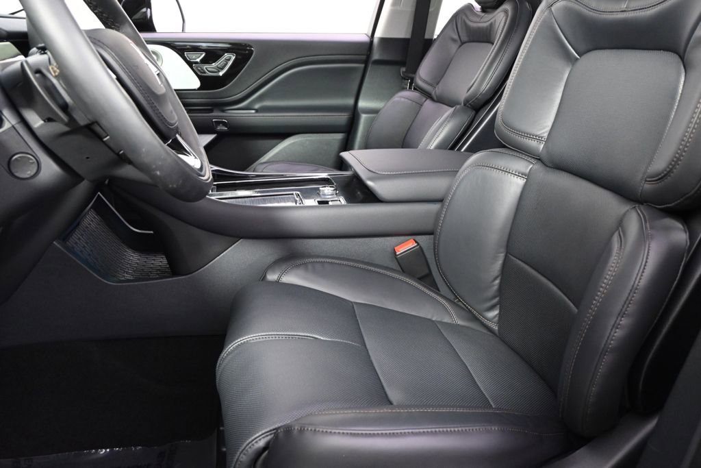 New 2026 Lincoln Aviator Reserve image 13