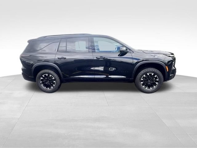 Certified 2025 Chevrolet Traverse Z71 AWD/4WD image 4