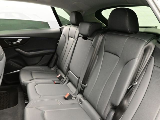Used 2023 Audi Q8 Premium Plus image 14