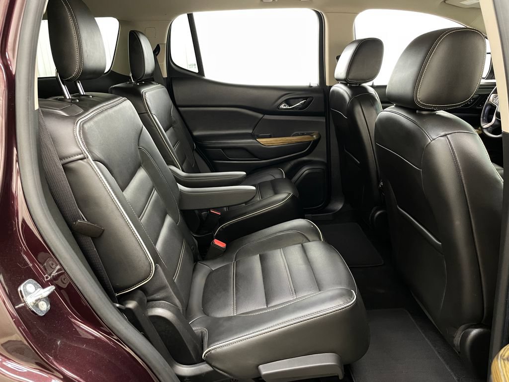 Used 2017 GMC Acadia Denali w/ Technology Package FWD image 45