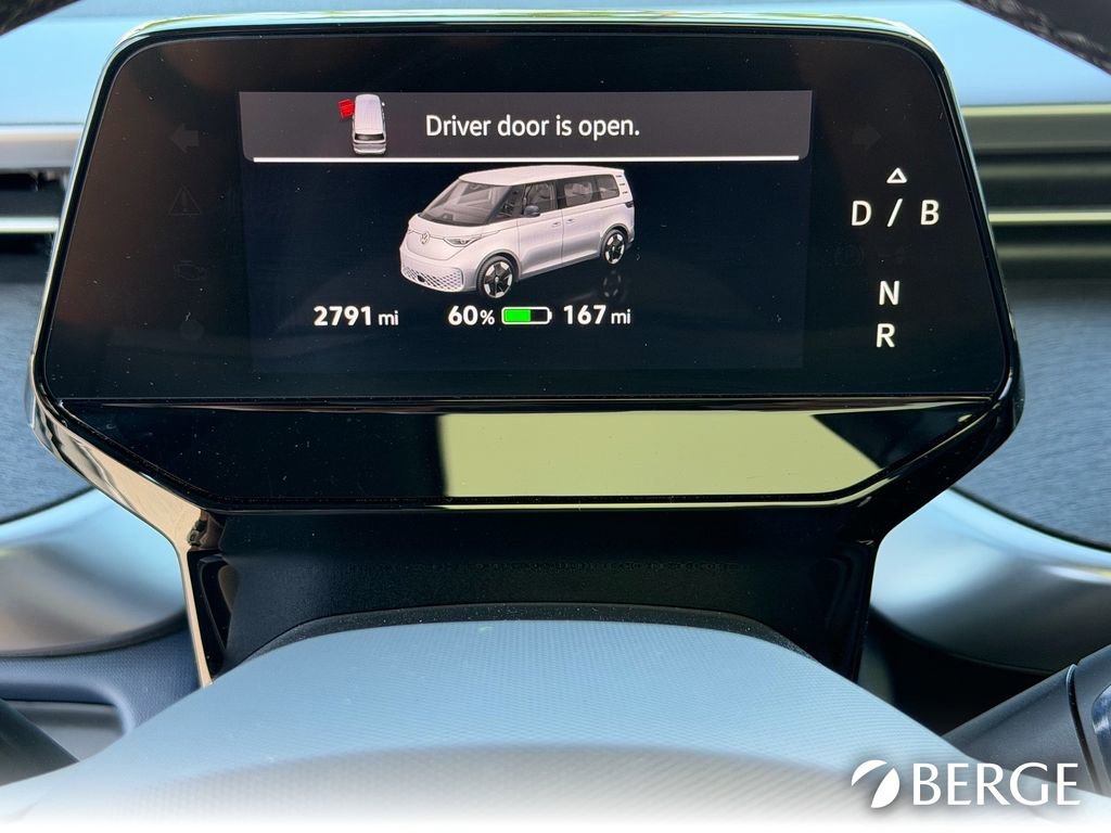 Used 2025 Volkswagen ID. Buzz Pro S Plus RWD image 35
