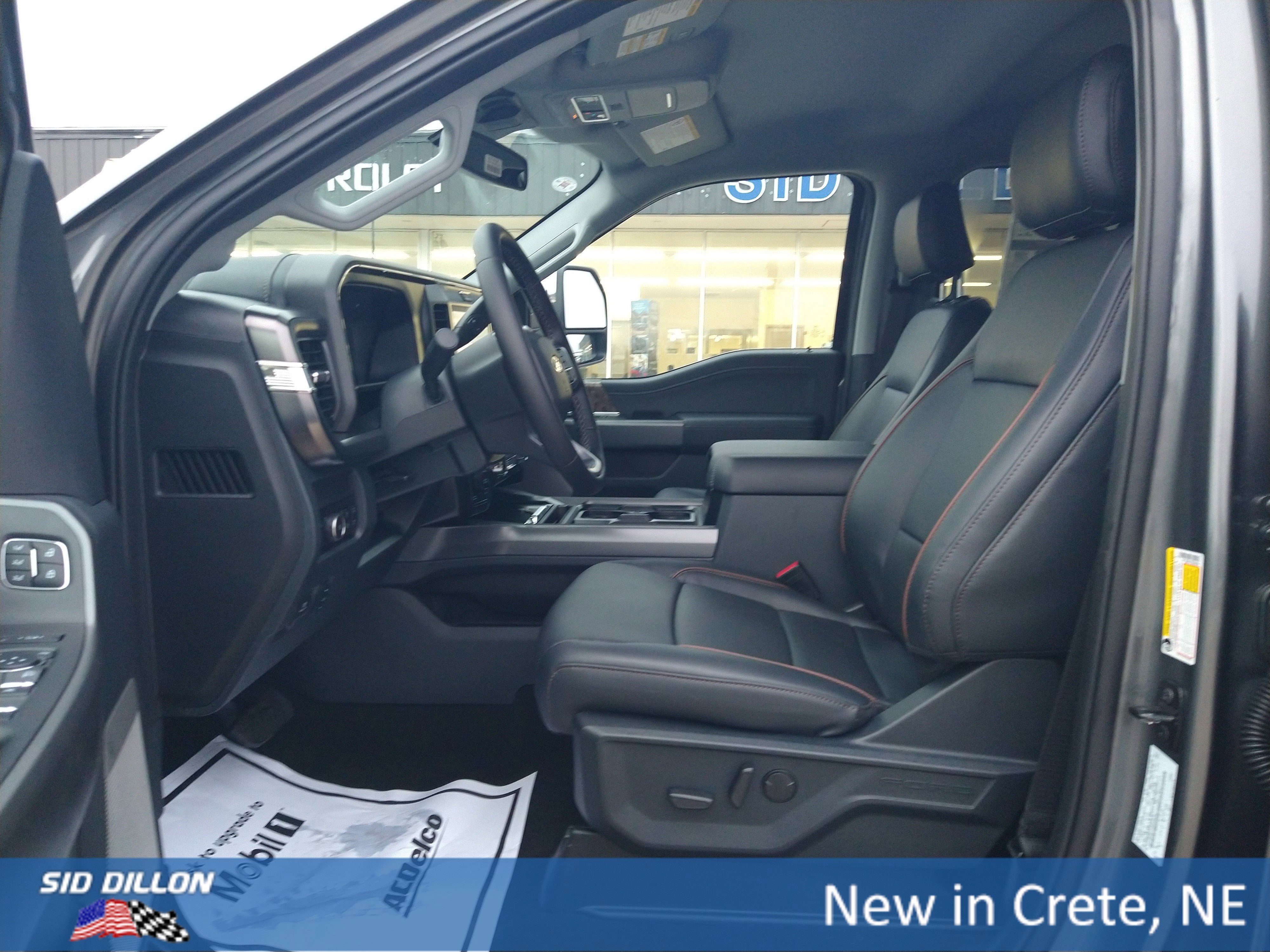 New 2026 Ford F250 Lariat w/ Chrome Package image 3