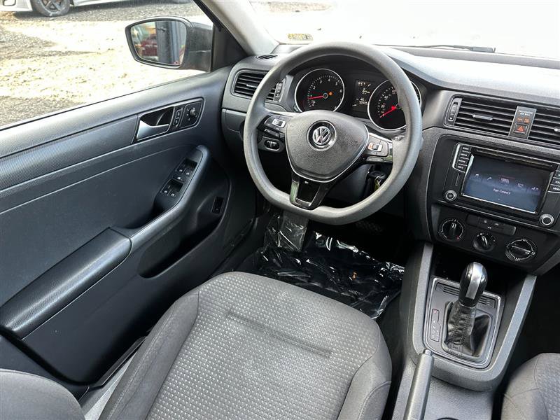 Used 2016 Volkswagen Jetta S image 22