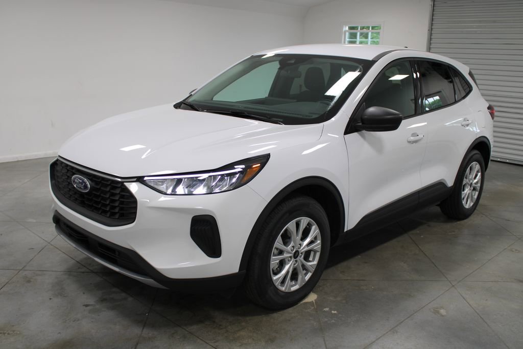 New 2026 Ford Escape Active w/ Tech Pack #1 FWD image 3