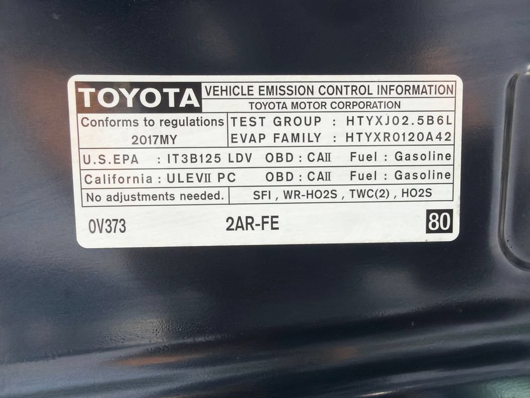 Used 2017 Toyota Camry SE FWD image 28