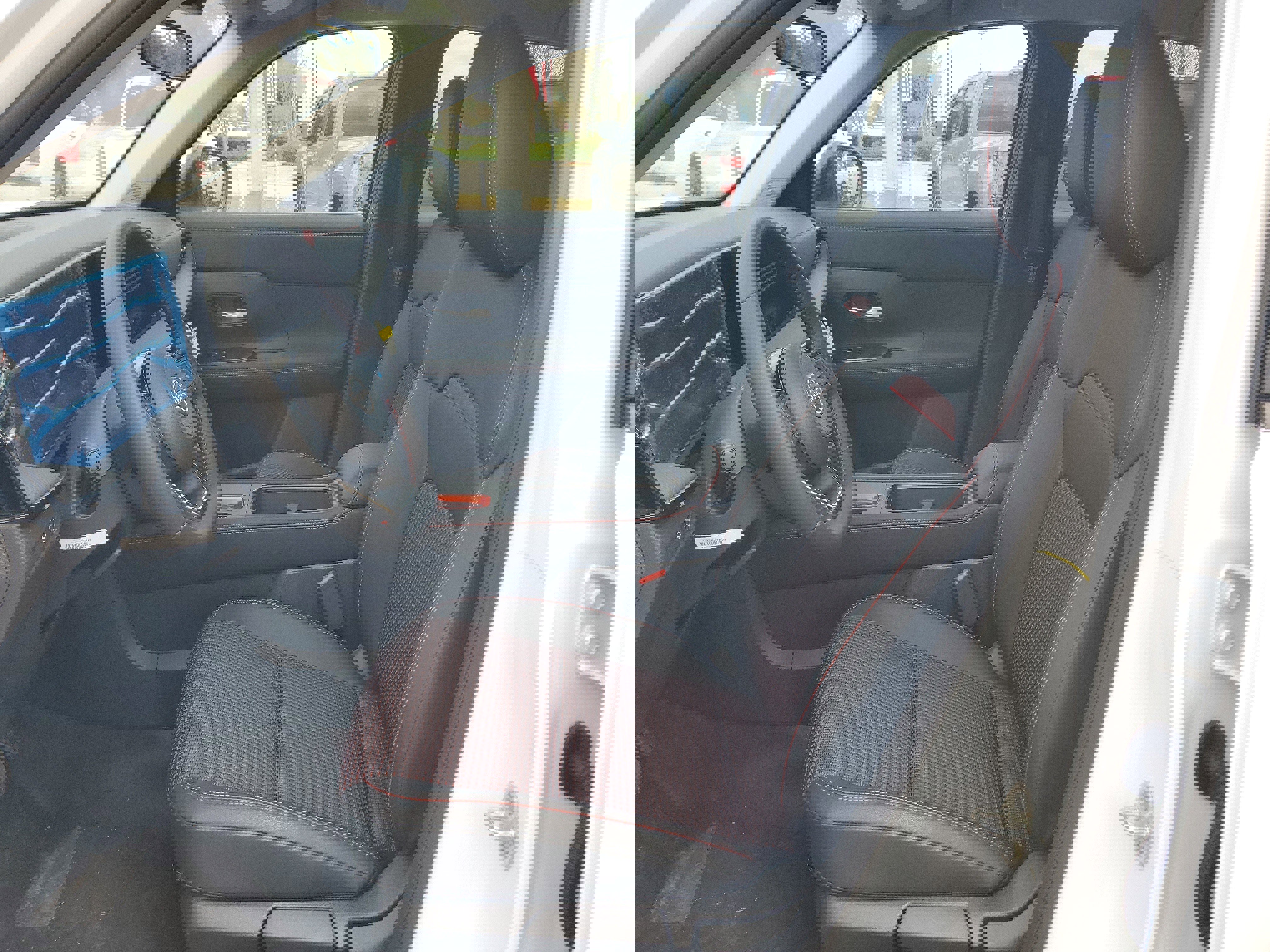 New 2026 Nissan Kicks SR image 10