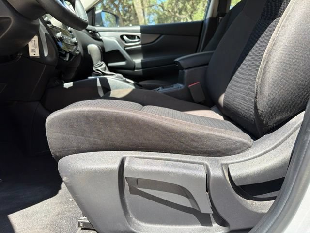 Used 2021 Nissan Rogue Sport S FWD image 13