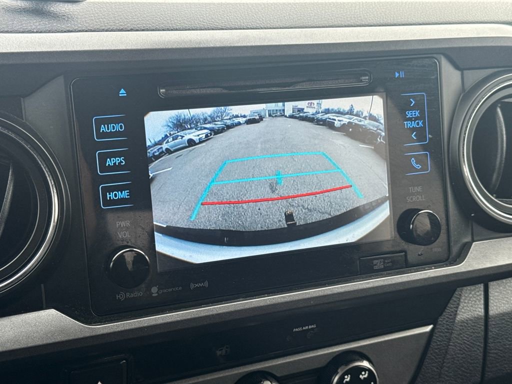 Used 2018 Toyota Tacoma TRD Sport w/ Technology Package image 23