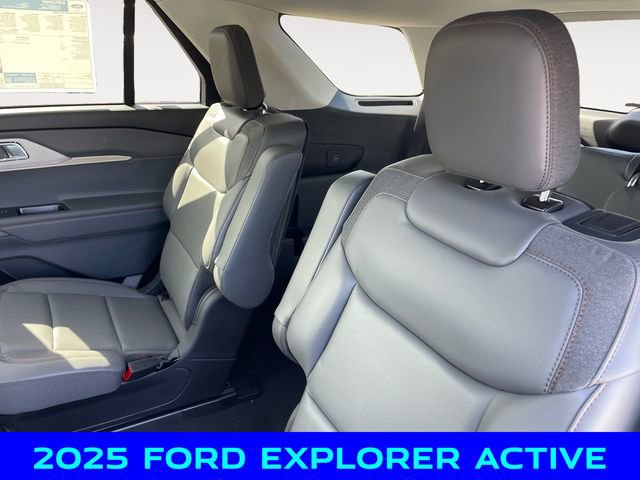New 2025 Ford Explorer Active w/ Active Comfort Package image 13