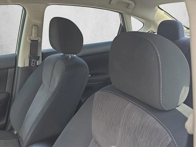 Used 2015 Nissan Sentra SV FWD image 17
