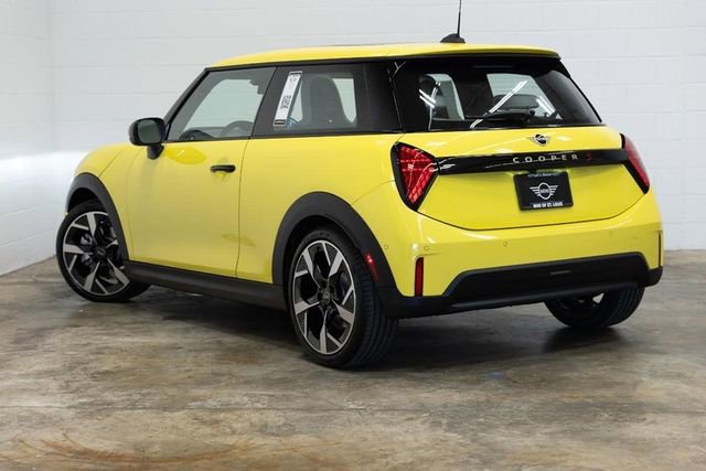 Certified 2025 MINI Cooper S FWD image 13