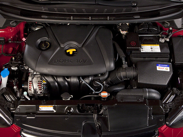 Used 2013 Hyundai Elantra Limited w/ Technology Pkg FWD image 16